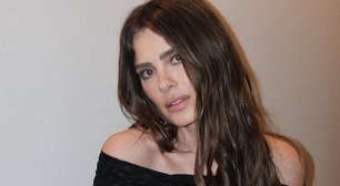 Carol Dieckmmann aposta em preto básico para pré-estreia de filme