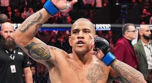 VÍDEO: Alô, Chimaev! Alex Poatan mostra evolução em grande qualidade do russo