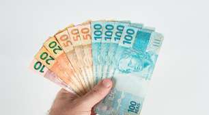 Abono salarial muda em 2026 com aumento do salário mínimo; saiba o que mudou