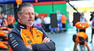 F1: Brown acredita que erros de 2025 fortalecerão a McLaren em 2026