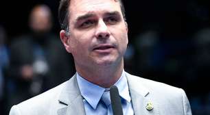 'Confio na lealdade': Flávio Bolsonaro insiste em apoio de Tarcísio, apesar do silêncio