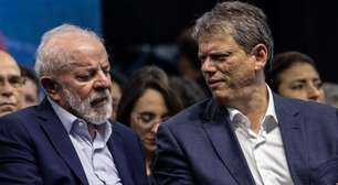 Lula supera Tarcísio, Michelle e Flávio no 1º turno; governador é adversário mais duro