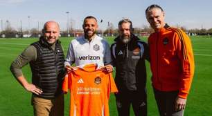 Houston Dynamo oficializa a contratação de Guilherme, ex-Santos