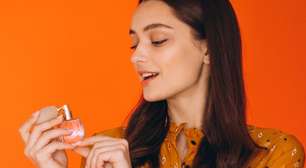 Nada de aroma tímido: as 3 tendências para perfumes em 2026 que nasceram em 2025 e continuam dominando o mercado