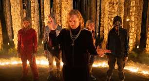 'Extermínio: O Templo dos Ossos' esquece os zumbis e foca na loucura entre os homens