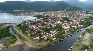 Cidade histórica a apenas 5 metros de altitude preserva cultura colonial e natureza exuberante