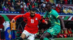 Mané marca, Senegal vence Egito, de Salah, e está na final da Copa Africana