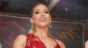 Virgínia voltou! Com look de crochê, namorada de Vini Jr. vai pela 1ª vez no ano a ensaio do carnaval 2026 da Grande Rio. Fotos