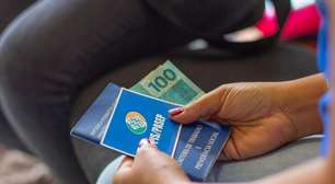 Trabalhou de 9 a 12 meses em 2024? Você pode receber R$ 1.621 da CAIXA ou BB