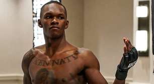 Pelo fim da má fase! Israel Adesanya enfrenta nocauteador polêmico no UFC em março