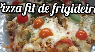 Pizza fit de frigideira: uma ótima opção para substituir seu jantar de forma fácil, rápida e barata