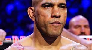 Poatan demonstra alto nível na luta agarrada e finaliza parceiro com estrangulamento; assista ao vídeo