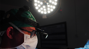 Cirurgião de Florianópolis explica técnica de sutiã interno