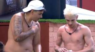 BBB26: TÁ ROLANDO? Pedro beija Juliano Floss: 'Foi gostoso'