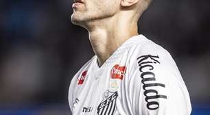 Schmidt vê "gosto amargo" após derrota do Santos para o Palmeiras