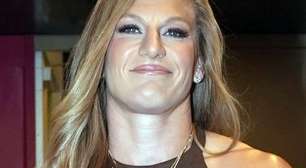 VÍDEO: Emocionada, Kayla Harrison pede desculpa para Amanda Nunes por cancelamento de luta no UFC 324