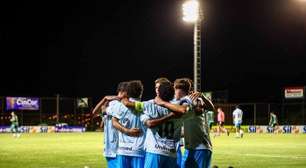 Com gol contra, Grêmio supera Chapecoense e avança às oitavas da Copinha