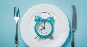 Saiba como o jejum intermitente contribui para o emagrecimento