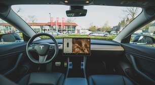 A Tesla queria fabricar 20 milhões de carros até 2030; a realidade em 2025 é que a Tesla entrou em colapso e a BYD agora lidera o mercado