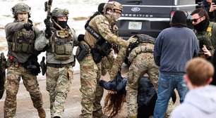 Trump ameaça usar Forças Armadas contra 'ataques' à polícia de imigração em Minneapolis