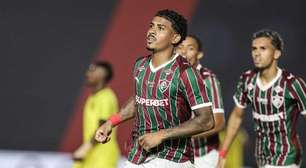 John Kennedy quer "mudar cenário" no Fluminense e explica gesto à torcida