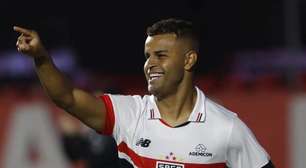 São Paulo FC: Corinthians insiste em Alisson e diretoria Tricolor sugere troca por jogador gringo do rival