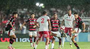 Flamengo perde para o Bangu, de Garrinsha, e se complica no Carioca