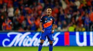 Vasco mantém otimismo por acerto com Brenner