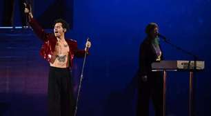 Harry Styles inicia nova era; relembre último álbum do cantor