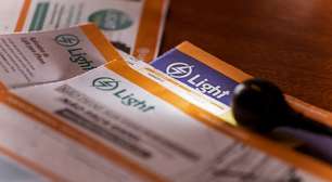 Cláudio Castro veta lei que proíbe corte de luz e água de famílias pobres durante calor extremo