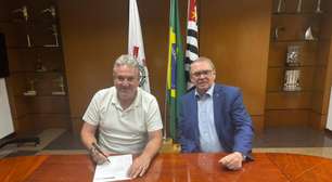 Negociações frustradas e acusações: entenda a disputa entre Corinthians e Palmeiras na base