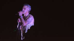 Robbie Williams lança álbum 'BRITPOP' de surpresa