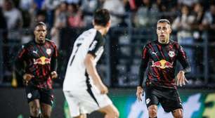 "Não vai mais ter espaço aqui": Após derrota, Corinthians define saída de zagueiro do elenco