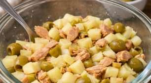 Salada de batata com atum fácil: quem provou, amou