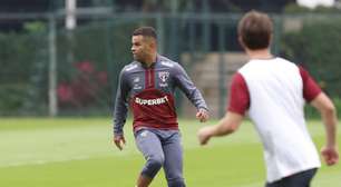 Técnico do São Paulo confirma negociação de volante com o Corinthians