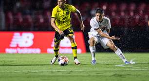São Paulo bate o São Bernardo e vence a primeira do ano em noite de protestos contra Casares