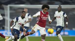 Willian, do Grêmio, é eleito por jornal inglês como pior contratação do Arsenal na era pós-Wenger