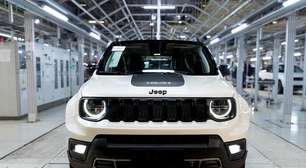 Jeep Renegade chega a 700 mil unidades feitas no Brasil e será híbrido em 2026