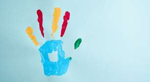 Até 50% dos casos de autismo poderiam ser evitados com intervenções precoces, diz estudo