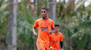 Sport ganha quatro reforços de última hora para duelo contra o Náutico, pelo Pernambucano