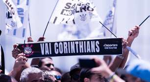 Conheça o torcedor que foi em todos os 401 jogos do Corinthians na Neo Química Arena