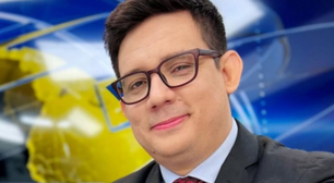 Doença rara causa a morte do apresentador e colunista Erlan Bastos aos 32 anos