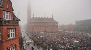 Groenlândia e Dinamarca realizam protestos contra as ambições territoriais de Trump