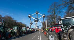 Agricultores belgas realizam manifestação com tratores contra aprovação do acordo UE-Mercosul