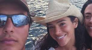 Após viagem a dois com Shawn Mendes, Bruna Marquezine surge em foto com filho de Ivete Sangalo. Veja!