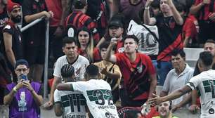 Coritiba provoca rival após vitória no clássico: "Até o técnico foi ironizado"