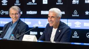 Luís Castro rasga elogios a novo titular do Grêmio: "Tem qualidade"