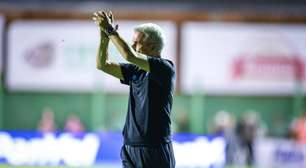 Grêmio rescinde contrato com titular e não joga mais com Luís Castro: "Está fora"