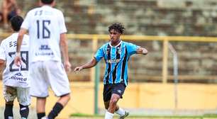 Grêmio decide no primeiro tempo contra o Ceará e avança às semifinais da Copinha