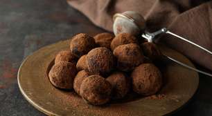 Sem açúcar, sem leite condensado e sem banana: brigadeiro saudável de 3 ingredientes é a melhor receita que você vai ver hoje